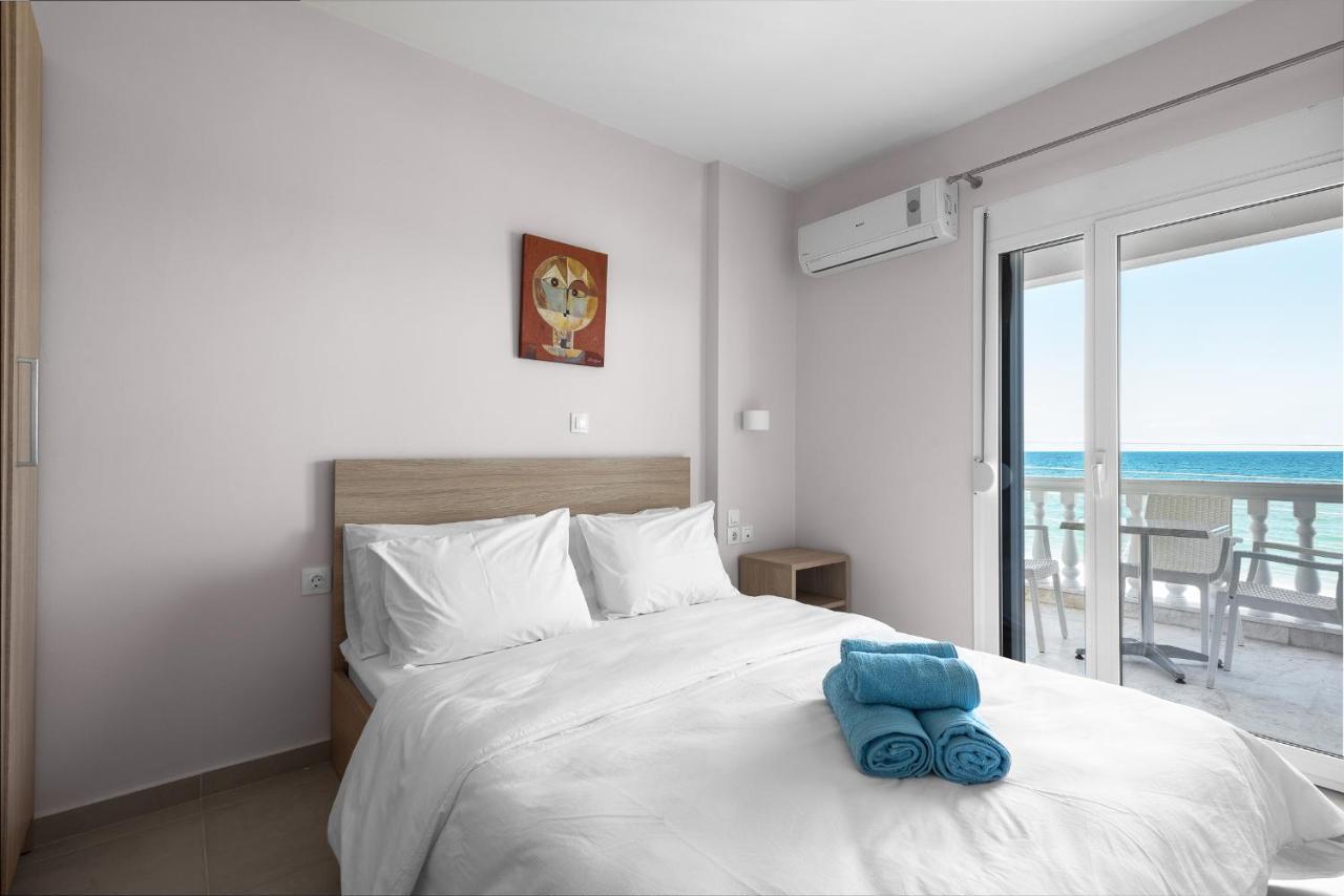 Апартаменты Blue Flag, Nilie Hospitality Mgmt Олимпиаки-Акти Экстерьер фото