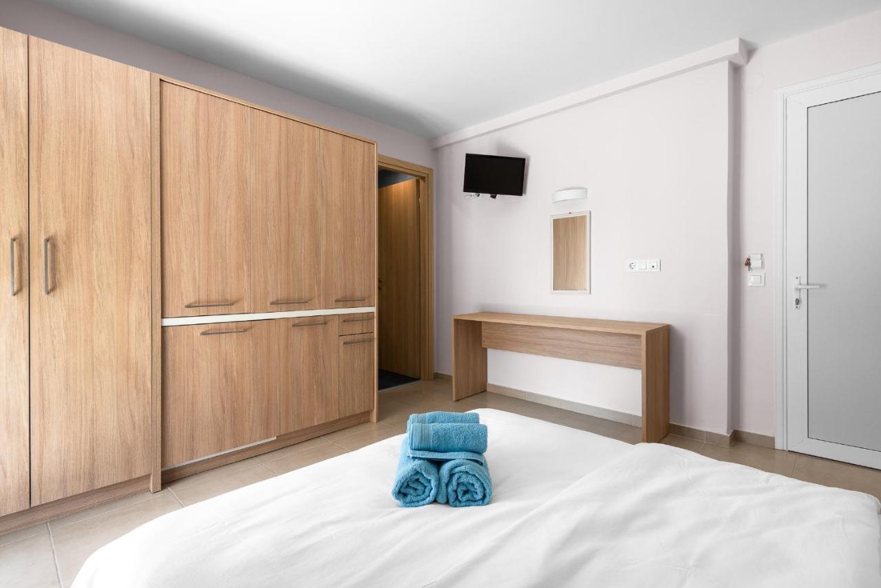 Апартаменты Blue Flag, Nilie Hospitality Mgmt Олимпиаки-Акти Экстерьер фото