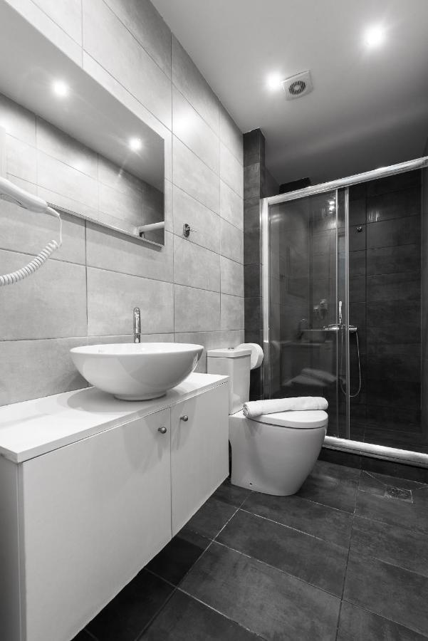 Апартаменты Blue Flag, Nilie Hospitality Mgmt Олимпиаки-Акти Экстерьер фото